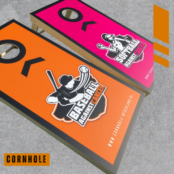 Cornhole set